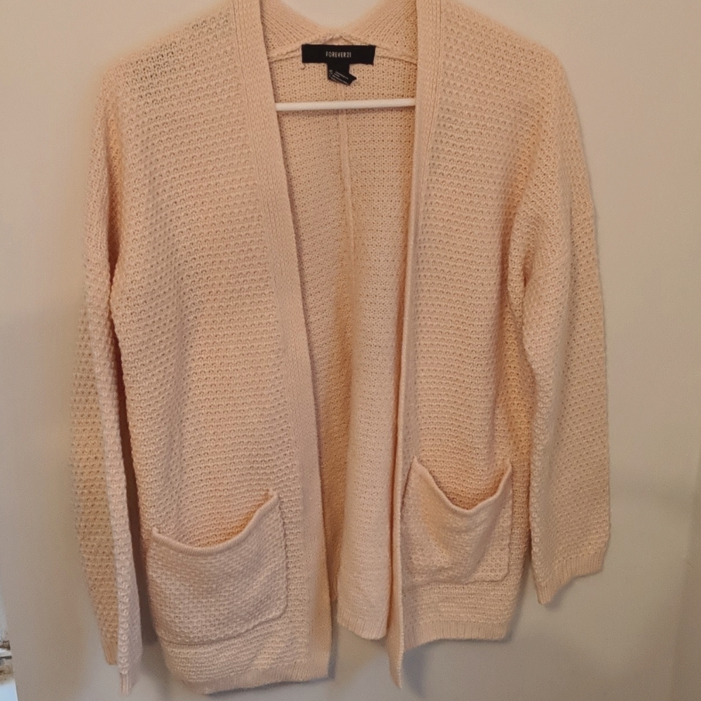It's got pockets! 🍂